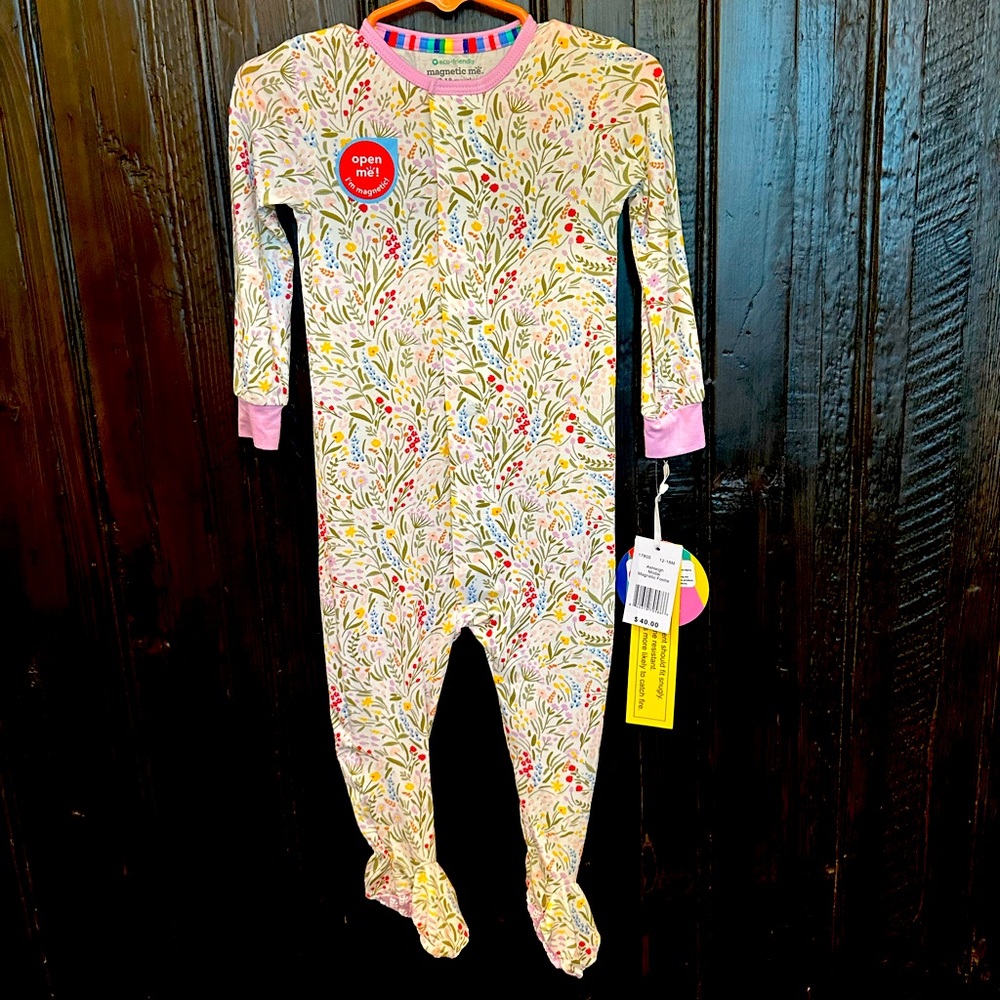 Magnetic Me NWT footie Pajamas Modal 12-18 months
Ashleigh modal pattern